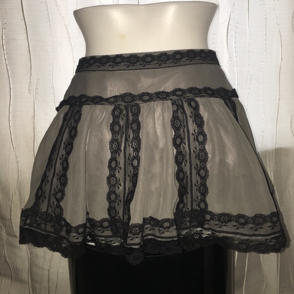 ❌SOLD❌ Charlotte Russe Lace Skirt - Picture 2 of 5